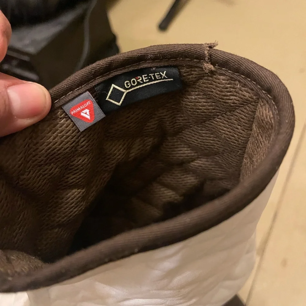 LLBean boots. Size 9. Lined. Goretex - Picture 4 of 7